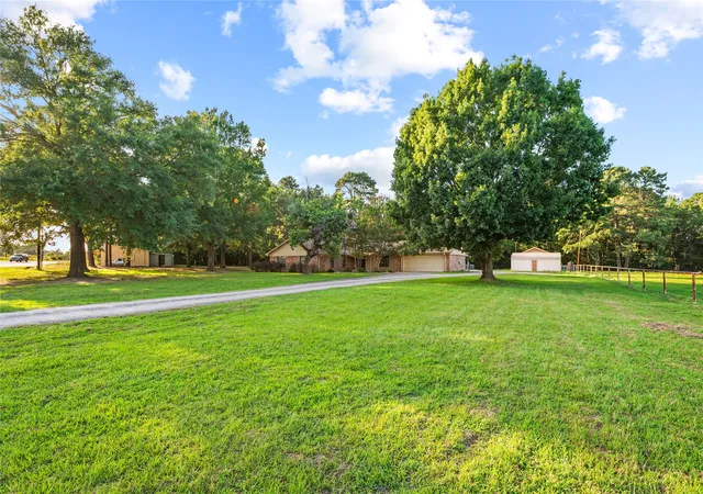 Photo 3 of Single family home for sale at 1104 W Hwy 154, Quitman, TX 75783 | MLS# 21318054 | Listing updated on 2026-09-19