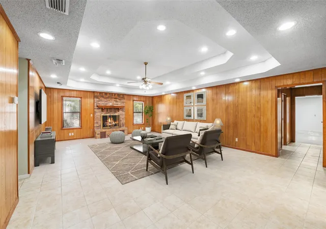 Photo 4 of Single family home for sale at 1104 W Hwy 154, Quitman, TX 75783 | MLS# 21318054 | Listing updated on 2026-09-19