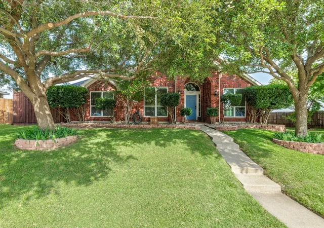 Photo 1 of Single family home for sale at 8509 Greenfield Dr, Frisco, TX 75035 | MLS# 21317641 | Listing updated on 2026-09-13