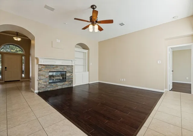 Photo 4 of Single family home for sale at 8509 Greenfield Dr, Frisco, TX 75035 | MLS# 21317641 | Listing updated on 2026-09-13