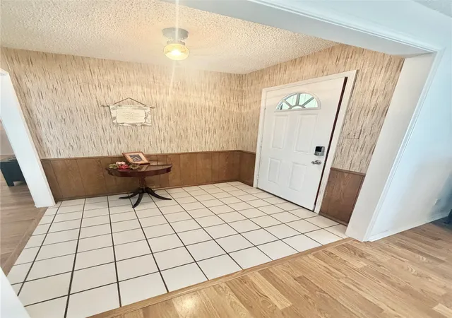 Photo 3 of Single family home for sale at 3212 Dunes, Denton, TX 76209 | MLS# 21319137 | Listing updated on 2026-09-14