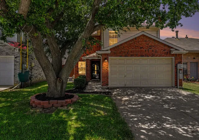 Single family home for sale at 2020 Cardinal Ln, Lewisville, TX 75077 | MLS# 21317459