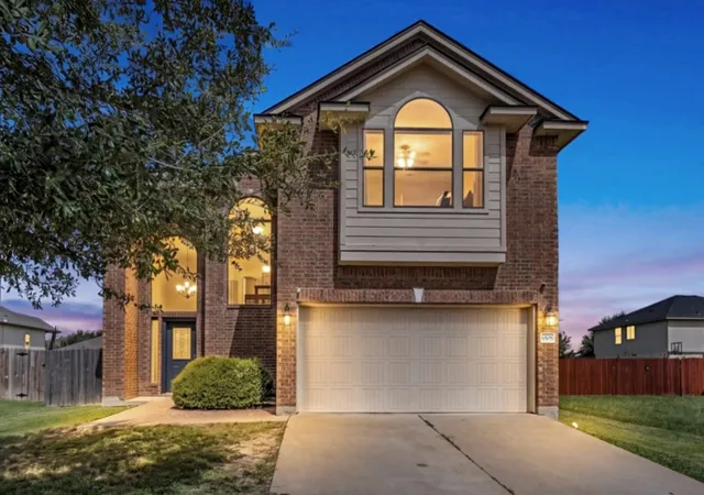 Photo 1 of Single family home for sale at 6505 Burling St, Woodway, TX 76712 | MLS# 21319072 | Listing updated on 2026-09-13