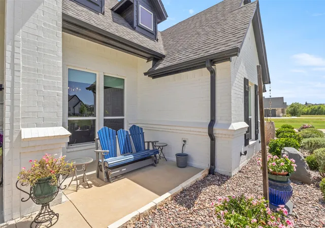 Photo 3 of Single family home for sale at 628 Winkler Wy, Springtown, TX 76082 | MLS# 21318115 | Listing updated on 2026-09-12