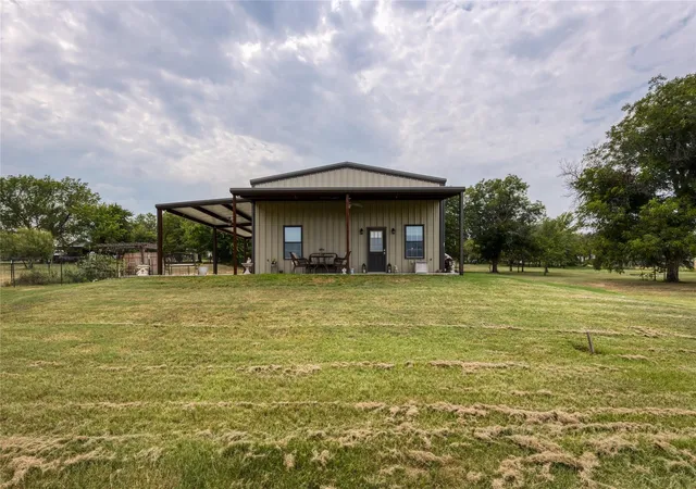 Photo 2 of Sale Pending at 210 Spring Branch Trl N, Springtown, TX 76082 | MLS# 21319639 | Listing updated on 2026-09-29