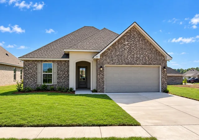 Photo 1 of Single family home for sale at 197 Berkshire Pl, Haughton, LA 71037 | MLS# 21319756 | Listing updated on 2026-10-20