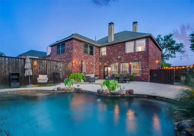 Photo 2 of Single family home for sale at 1040 Churchill Dr, Frisco, TX 75036 | MLS# 21313859 | Listing updated on 2026-09-13