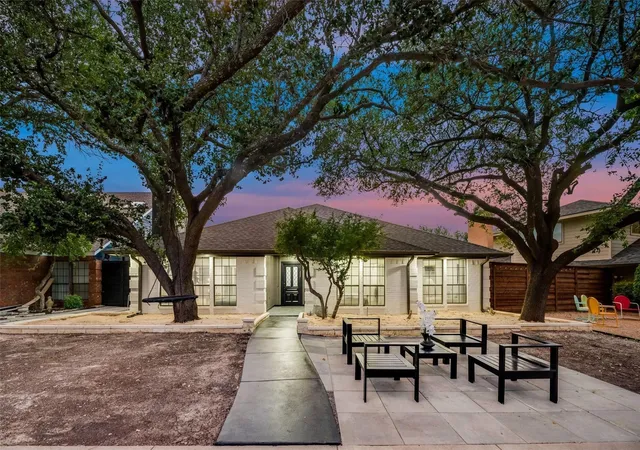 Photo 1 of Single family home for sale at 7306 Highland Glen Trl, Dallas, TX 75248 | MLS# 21319809 | Listing updated on 2026-10-20