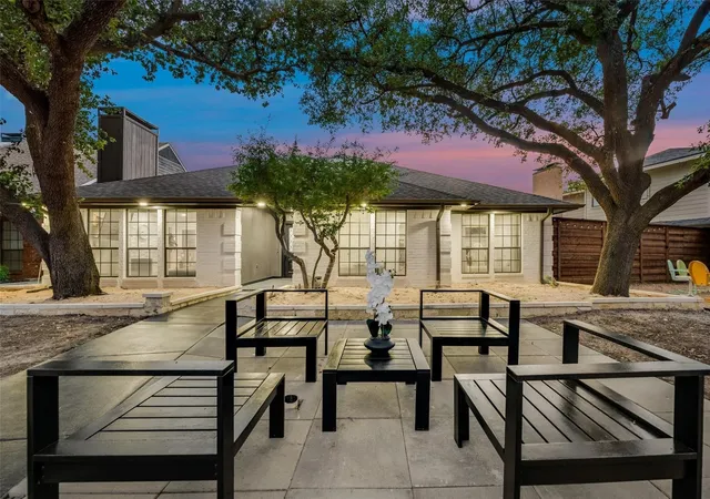 Photo 2 of Single family home for sale at 7306 Highland Glen Trl, Dallas, TX 75248 | MLS# 21319809 | Listing updated on 2026-10-20