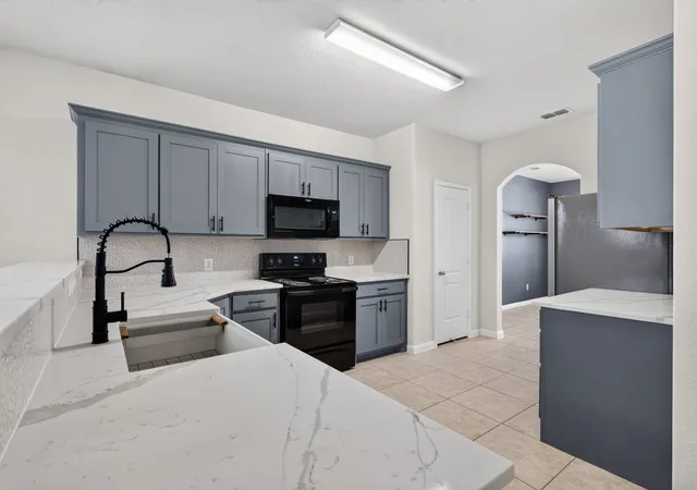 Photo 3 of Single family home for sale at 161 Ryan St, Anna, TX 75409 | MLS# 21318329 | Listing updated on 2026-10-06