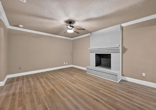 Photo 3 of Sale Pending at 10434 Castlerock Dr, Dallas, TX 75217 | MLS# 21319863 | Listing updated on 2026-09-14