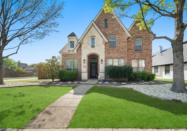 Photo 2 of Single family home for sale at 12321 Alfa Romeo Wy, Frisco, TX 75033 | MLS# 21318234 | Listing updated on 2026-09-12