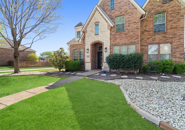 Photo 3 of Single family home for sale at 12321 Alfa Romeo Wy, Frisco, TX 75033 | MLS# 21318234 | Listing updated on 2026-09-12