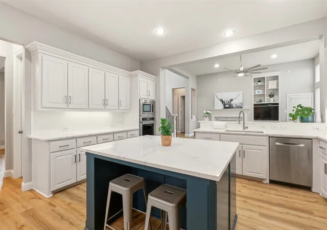 Photo 3 of Single family home for sale at 2370 Sleepy Hollow Trl, Frisco, TX 75033 | MLS# 21319836 | Listing updated on 2026-09-11