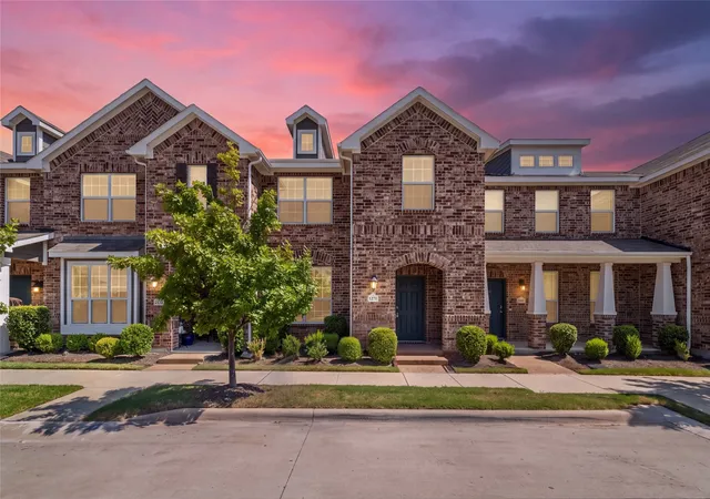 Photo 1 of Townhouse for sale at 1271 Lamar Dr, Lewisville, TX 75077 | MLS# 21317402 | Listing updated on 2026-09-12