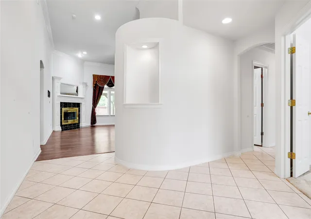 Photo 2 of Single family home for sale at 3401 Ledbetter Ct, Arlington, TX 76001 | MLS# 21316727 | Listing updated on 2026-08-02