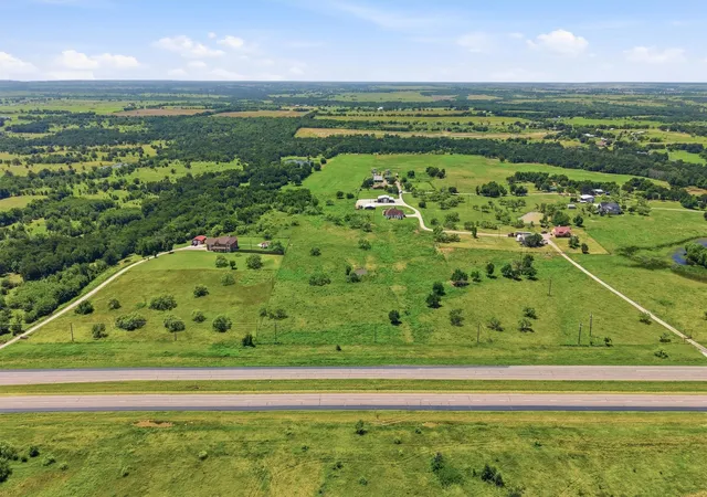 Photo 3 of Sale Pending at Tbd Hwy 82 Hwy, Sherman, TX 75092 | MLS# 21320172 | Listing updated on 2026-09-22