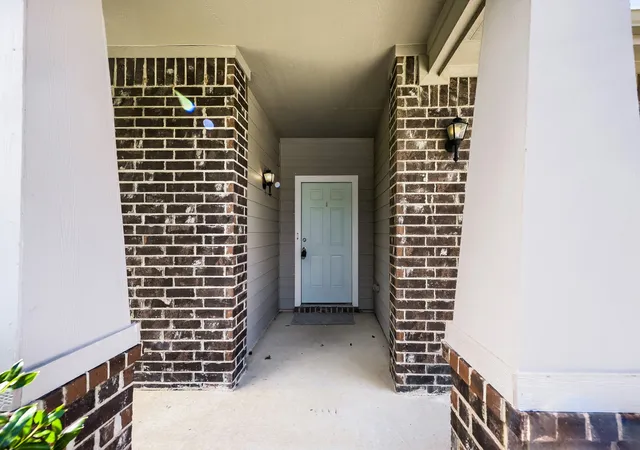 Photo 3 of Single family home for sale at 6225 Topsail Dr, Fort Worth, TX 76179 | MLS# 21313385 | Listing updated on 2026-10-02
