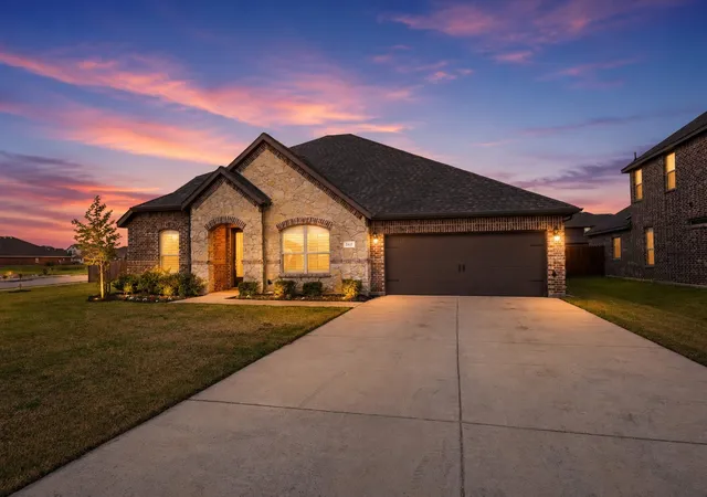 Photo 1 of Single family home for sale at 1601 Radecke Rd, Krum, TX 76249 | MLS# 21319989 | Listing updated on 2026-09-11