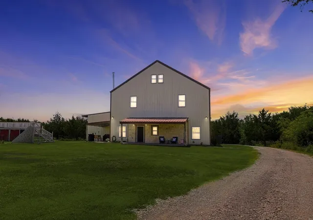 Photo 2 of Single family home for sale at 399 Brindley Rd, Maypearl, TX 76064 | MLS# 21319200 | Listing updated on 2026-09-13