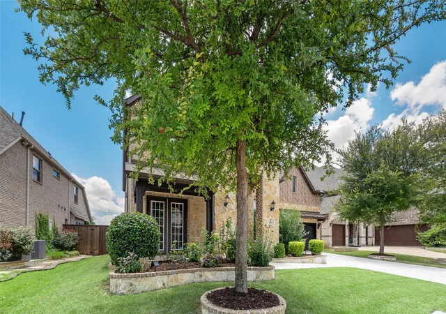 Photo 4 of Single family home for sale at 2021 Calisto Wy, Allen, TX 75013 | MLS# 21320118 | Listing updated on 2026-09-15