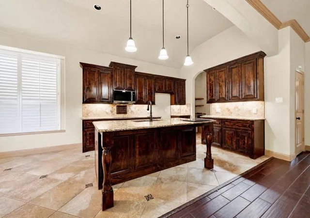 Photo 4 of Single family home for sale at 202 Buffington Ave, Fate, TX 75189 | MLS# 21303119 | Listing updated on 2026-10-05