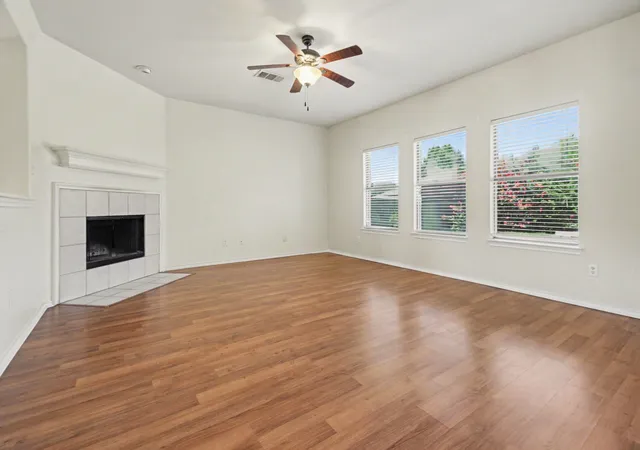 Photo 4 of Single family home for sale at 3425 Hermalinda Dr, Denton, TX 76207 | MLS# 21318836 | Listing updated on 2026-09-11