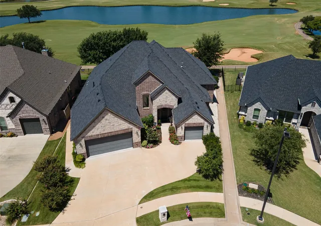 Photo 1 of Single family home for sale at 2021 Turnbury Ct, Granbury, TX 76048 | MLS# 21318267 | Listing updated on 2026-10-07