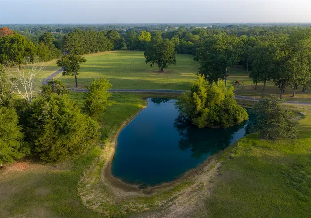 Photo 4 of House for sale at 10457 State Hwy 110, Van, TX 75790 | MLS# 21319661 | Listing updated on 2026-09-13