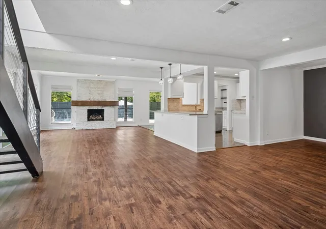 Photo 3 of Sale Pending at 6506 Kathleen Ct, Garland, TX 75044 | MLS# 21319127 | Listing updated on 2026-09-24