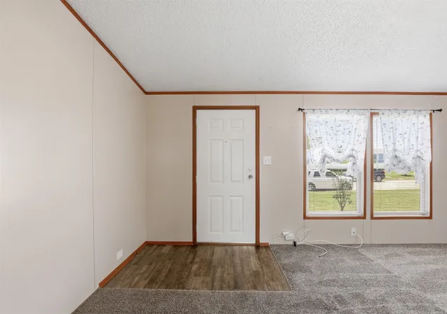 Photo 4 of Manufactured home for sale at 1408 Old Bridge Rd, Cleburne, TX 76033 | MLS# 21319212 | Listing updated on 2026-09-11