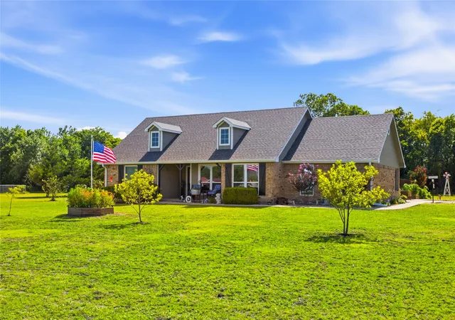 Photo 1 of Single family home for sale at 119 Harli Dr, Trenton, TX 75490 | MLS# 21320830 | Listing updated on 2026-09-14