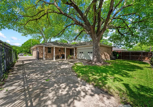 Photo 1 of Single family home for sale at 2536 Saint Francis Ave, Dallas, TX 75228 | MLS# 21316221 | Listing updated on 2026-10-20