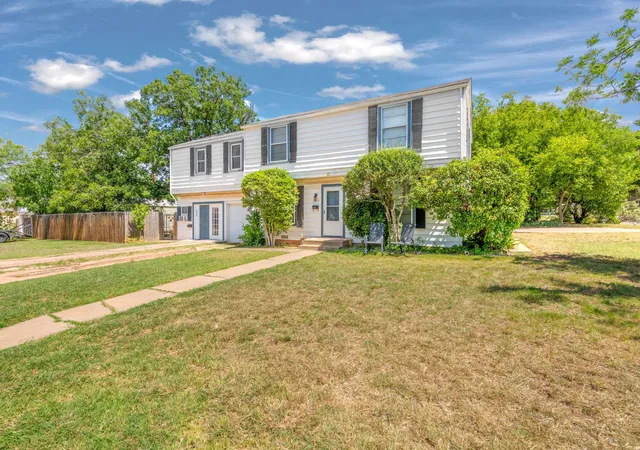 Photo 3 of Multi family home for sale at 2202 And 2204 S 12th St, Abilene, TX 79605 | MLS# 21293998 | Listing updated on 2026-10-02