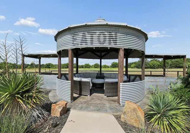 Photo 2 of Sale Pending at 481 County Road 205, Valley View, TX 76272 | MLS# 21319675 | Listing updated on 2026-09-16