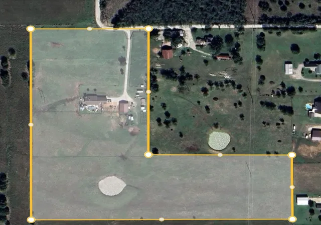 Photo 4 of Sale Pending at 481 County Road 205, Valley View, TX 76272 | MLS# 21319675 | Listing updated on 2026-09-16