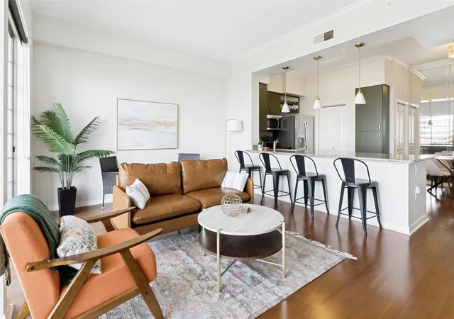 Photo 3 of Condo for sale at 3225 Turtle Creek Blvd #1134, Dallas, TX 75219 | MLS# 21318778 | Listing updated on 2026-09-19