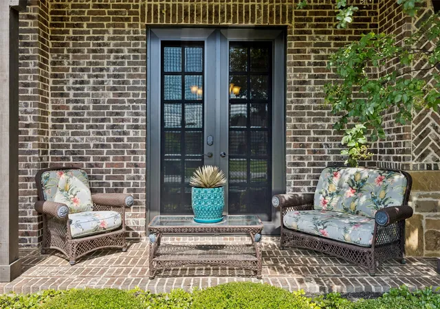 Photo 4 of Single family home for sale at 4517 Montalcino Blvd, Flower Mound, TX 75022 | MLS# 21316876 | Listing updated on 2026-09-14