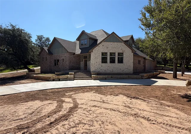 Photo 1 of Single family home for sale at 416 Keys Creek Dr, Waco, TX 76708 | MLS# 21320759 | Listing updated on 2026-10-20