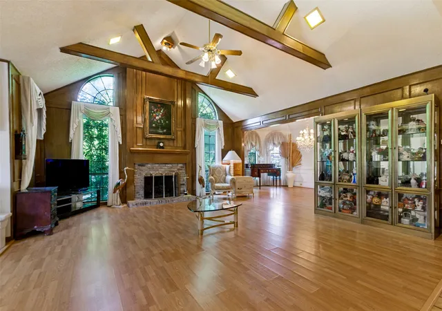 Photo 3 of Single family home for sale at 14784 Lochinvar Ct, Dallas, TX 75254 | MLS# 21320972 | Listing updated on 2026-09-13