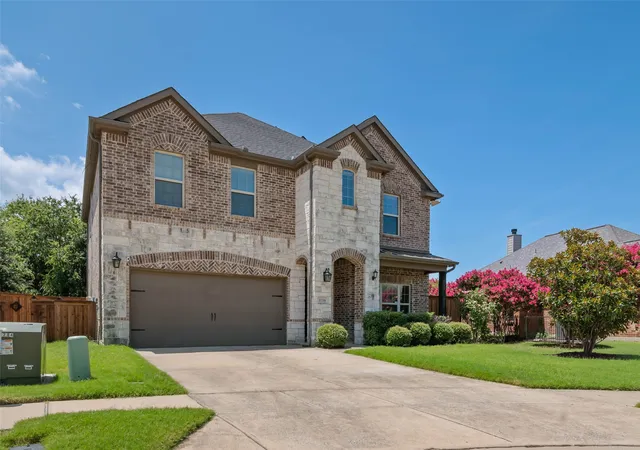 Photo 2 of Single family home for sale at 11316 Meredith Dr, Frisco, TX 75036 | MLS# 21317346 | Listing updated on 2026-09-15