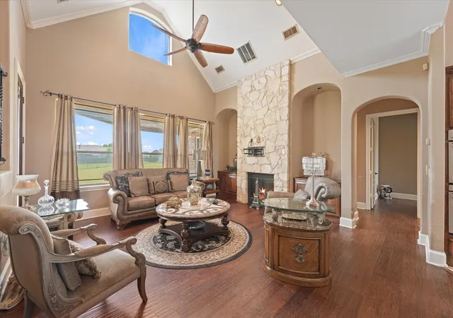 Photo 4 of Single family home for sale at 9770 County Road 483, Lavon, TX 75166 | MLS# 21301672 | Listing updated on 2026-09-30
