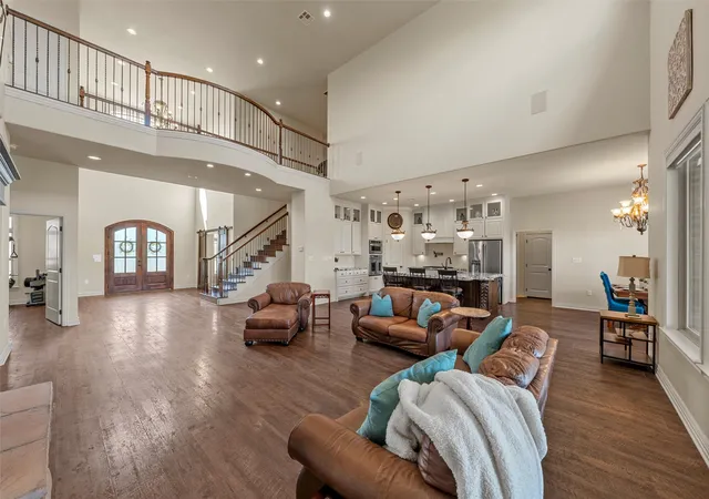 Photo 4 of Sale Pending at 161 Rancho Lorena Dr, Lorena, TX 76655 | MLS# 21321146 | Listing updated on 2026-09-10