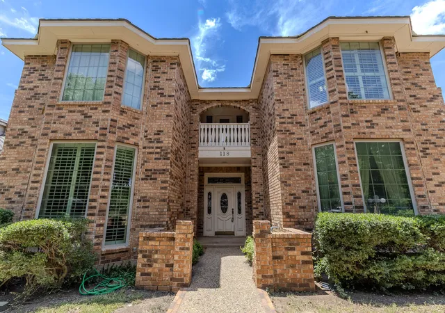 Photo 3 of Townhouse for sale at 118 Lytle Pl, Abilene, TX 79602 | MLS# 21321260 | Listing updated on 2026-09-13