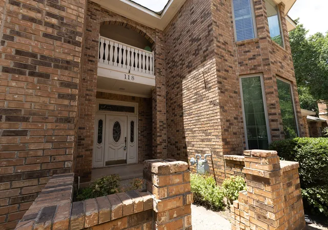 Photo 3 of Townhouse for sale at 118 Lytle Pl, Abilene, TX 79602 | MLS# 21321260 | Listing updated on 2026-09-13