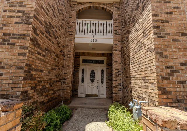Photo 4 of Townhouse for sale at 118 Lytle Pl, Abilene, TX 79602 | MLS# 21321260 | Listing updated on 2026-09-13