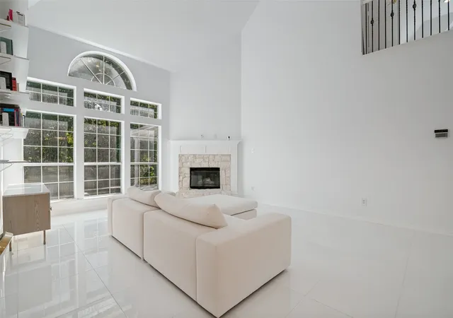 Photo 3 of Single family home for sale at 10106 Birdie Ct, Rowlett, TX 75089 | MLS# 21321137 | Listing updated on 2026-09-07