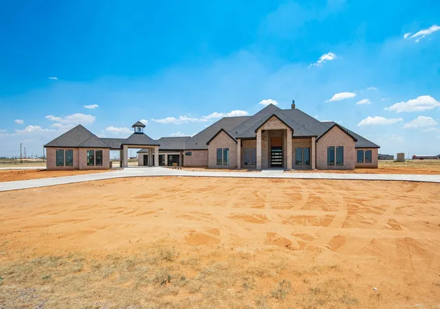 Photo 1 of Mansion for sale at 4911 North County Road 1151, Midland, TX 79705 | MLS# 21321306 | Listing updated on 2026-09-10