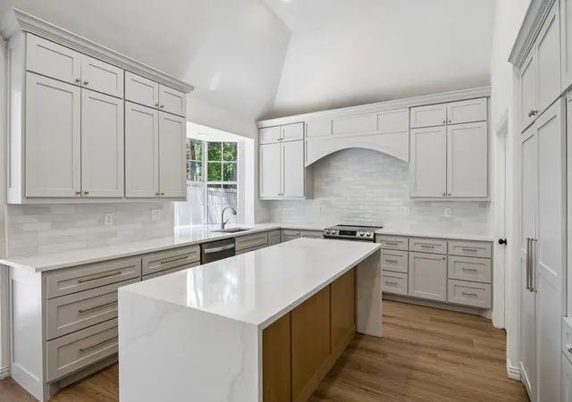 Photo 3 of Single family home for sale at 4137 Crescent Dr, Flower Mound, TX 75028 | MLS# 21320981 | Listing updated on 2026-09-09