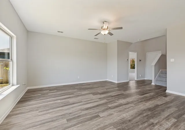 Photo 4 of Sale Pending at 8512 Steel Dust Dr, Fort Worth, TX 76179 | MLS# 21321332 | Listing updated on 2026-09-09